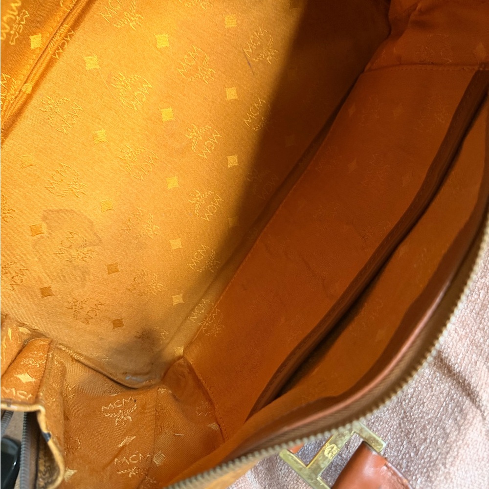 Vintage MCM Boston bag in Cognac. - Picture 11 of 16
